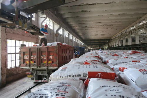 最美身影 粽 在线,为坚守岗位职工打call